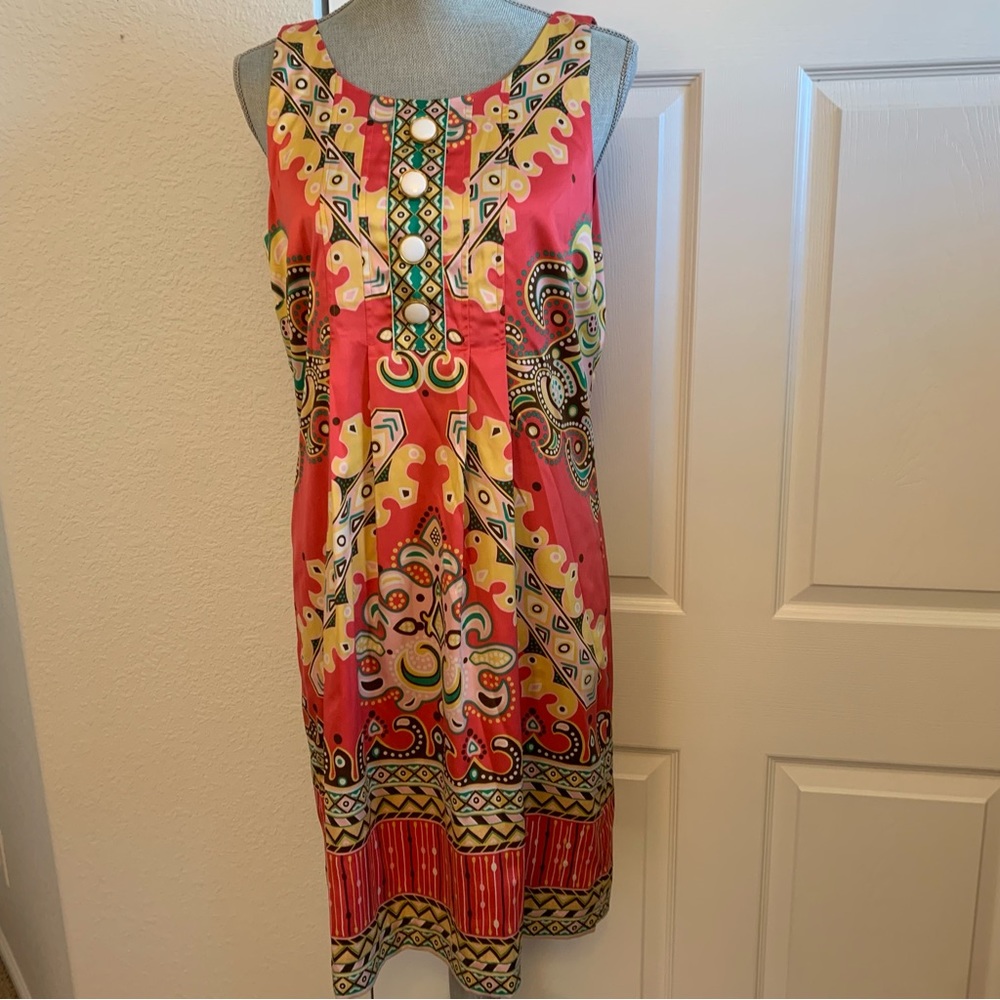NICOLE by Nicole Miller bright colored dress size 8 with white button accents